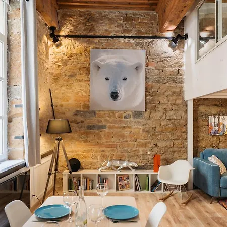 Dify Bear & Co - Hotel De Ville Lyon Exterior photo